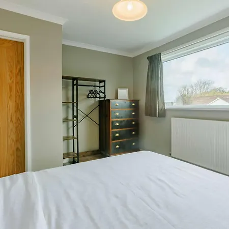 2 Bed In 90312 *